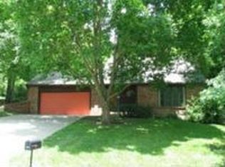 3208 Riverview Rd, Lawrence, KS 66049