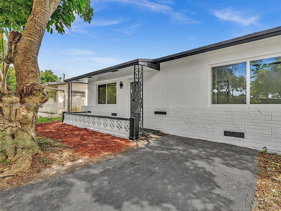 1st image of 8145 Sunset Strip