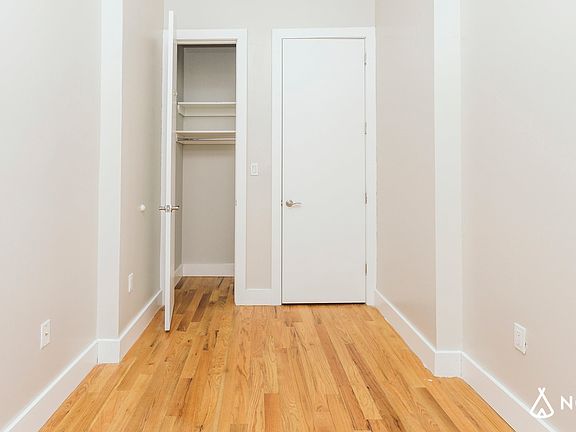 5th image of 1436 Greene Ave #4R