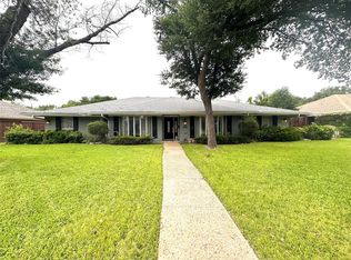 3443 Whirlaway Rd, Dallas, TX 75229