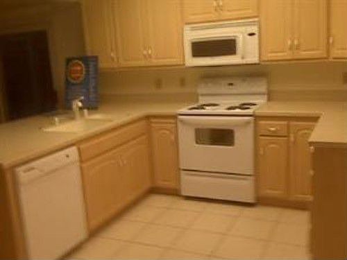 2nd image of 2815 Aquino Dr