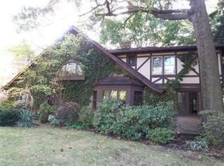 2868 Washington Blvd, Cleveland Heights, OH