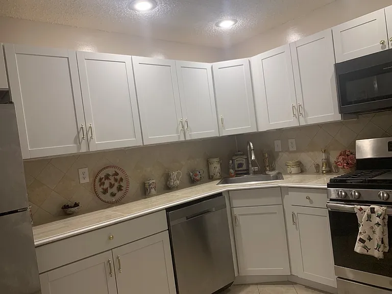 227 Lindsey Ct #1 — Photo 102