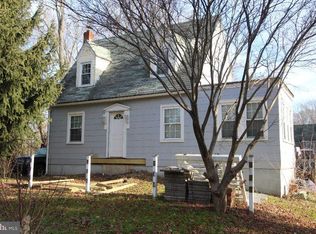 601 Hawks Bridge Rd, Carneys Pt, NJ 08069