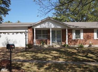 2777 Firelight Dr, Saint Louis, MO
