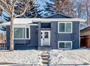3504 W 33rd St SE, Calgary, AB T2B 2C2