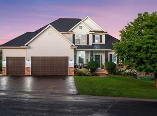 1757 Sandbar Cir, Waconia, MN 55387