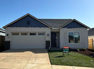 106 Valemont Dr #18, Eagle Point, OR 97524
