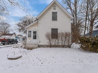 236 W 6th St, Peru, IN 46970