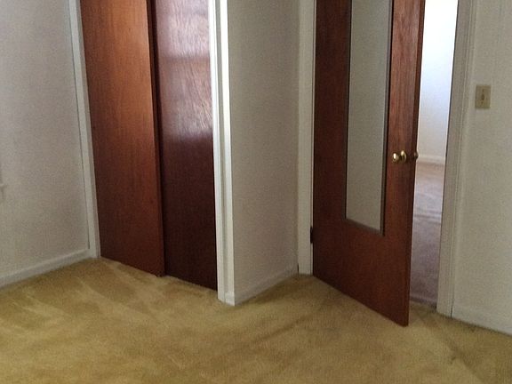 Bedroom, 12 x 14 , hardwood 