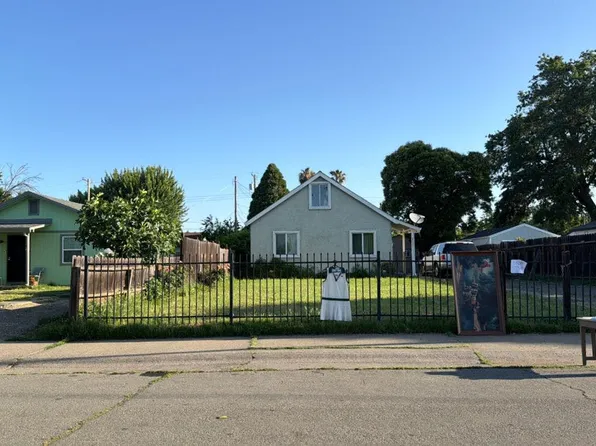 2821 38th Ave, Sacramento, CA 95824