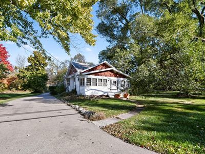 550 West Oakwood ROAD, Oak Creek, WI, 53154