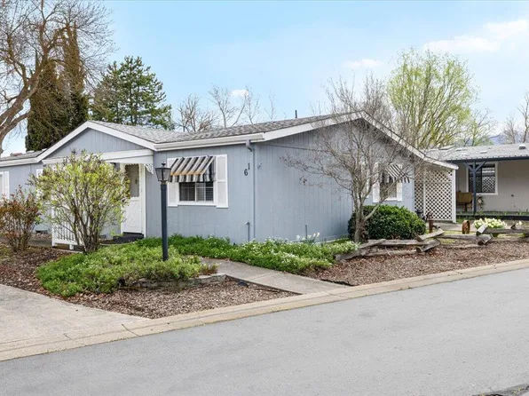 4624 S Pacific Hwy Unit 61, Phoenix, OR 97535