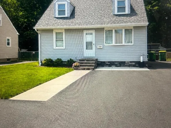2342 Dixon Ave, Croydon, PA 19021