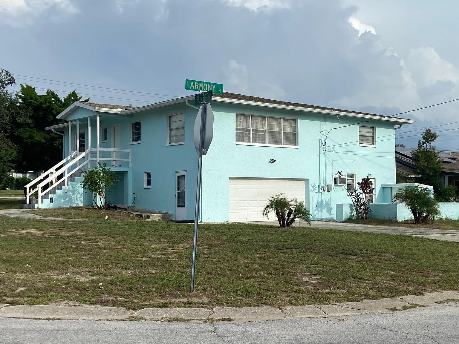 4 bed, 3132 sqft, $1,175 — Photo 2