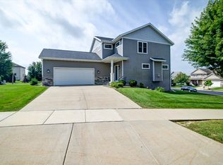 939 Jenna Dr, Verona, WI 53593