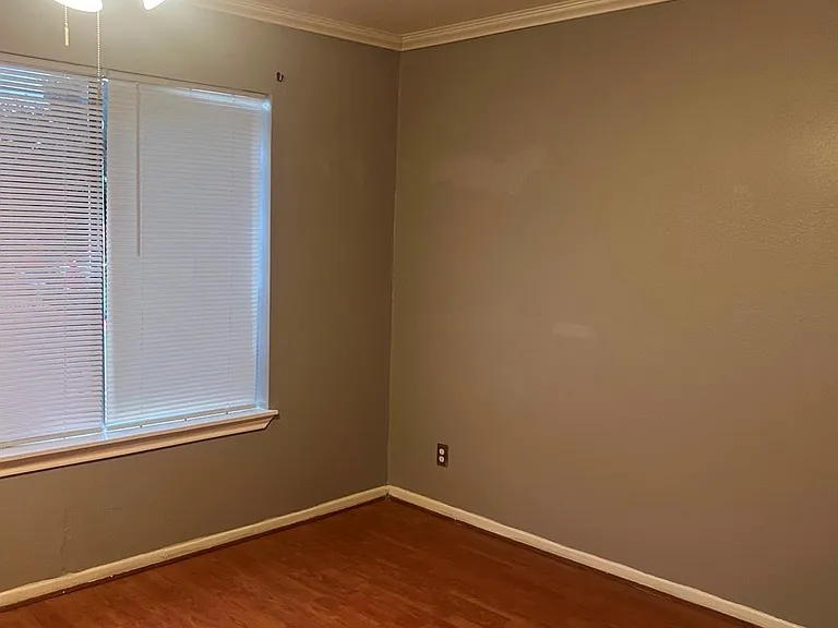 10924 Village Bend Ln #924 — Photo 8