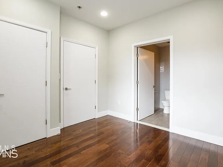 456 Grand St #5K — Photo 9