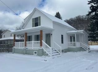 112 Blaine St, Michigan City, IN 46360