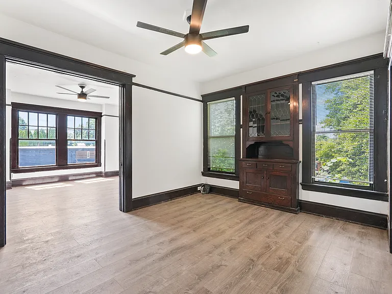 2411-2417 NE Glisan St #2415 — Photo 7