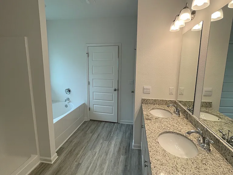 415 Arrowwood Blvd — Photo 19