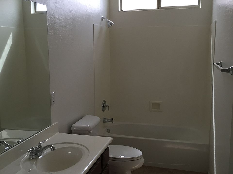 1st image of 6810 S 49th Dr