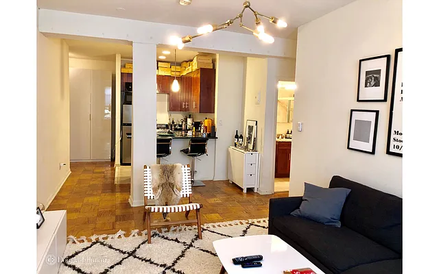 Rented by Douglas Elliman | media 7