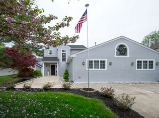 10 Lindner Ln, Howell, NJ 07731