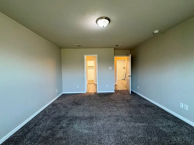 1908 Delano Dr — Photo 15