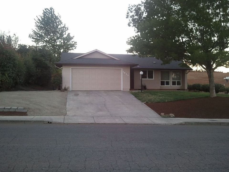 2nd image of 1933 Mousebird Ave NW