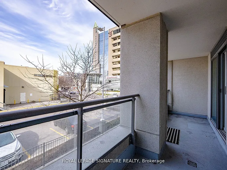 21 Hillcrest Ave #209 — Photo 30