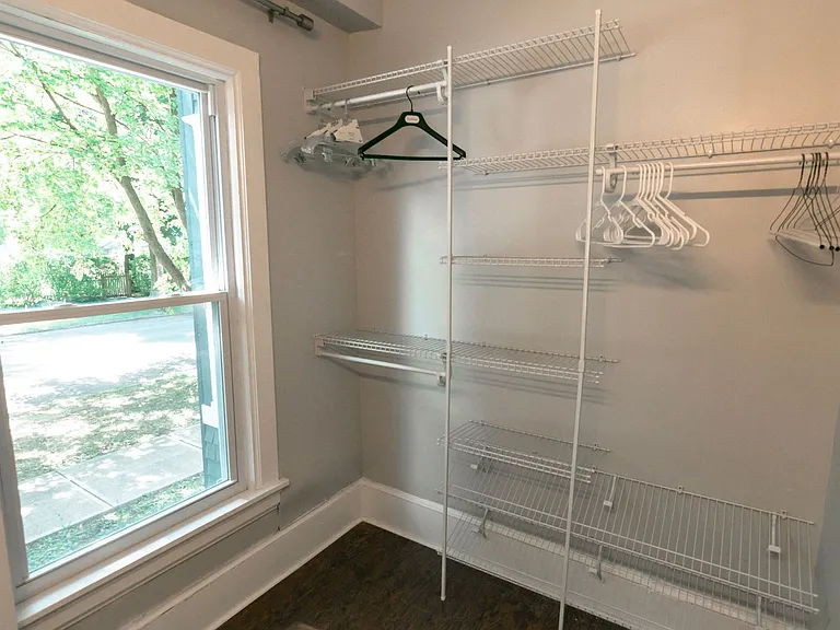 1002 N Aurora St — Photo 157