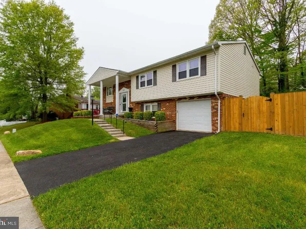 5555 Neddleton Ave, Woodbridge, VA 22193