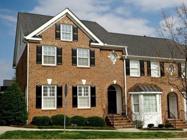 122 Nolen Ln, Chapel Hill, NC 27516