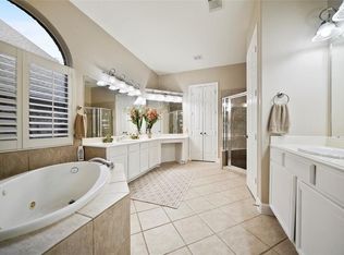 14227 Norhill Pointe Dr, Houston, TX 77044