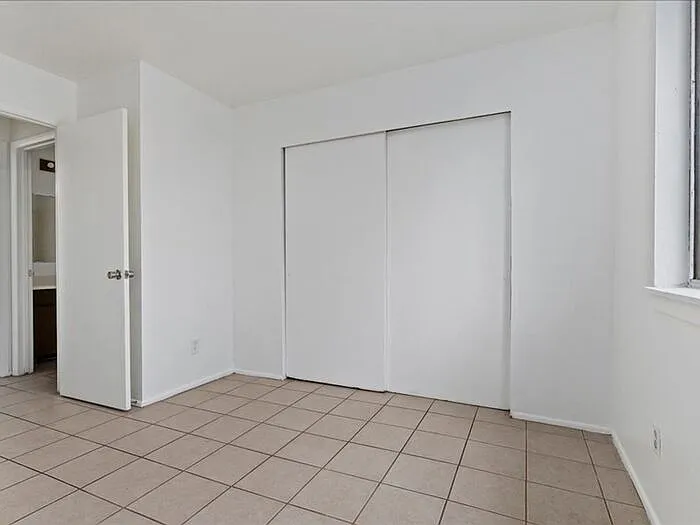 1211 W Iola Ave #6 — Photo 18