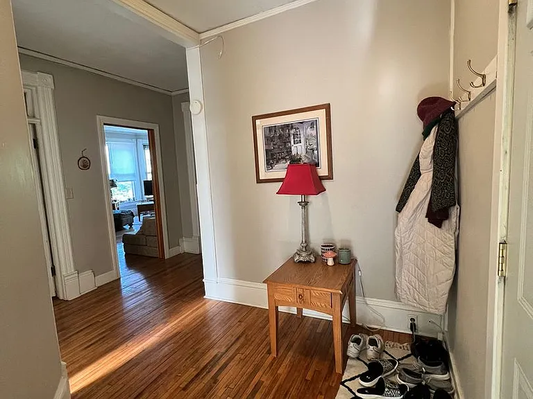 650 Jackson St — Photo 8