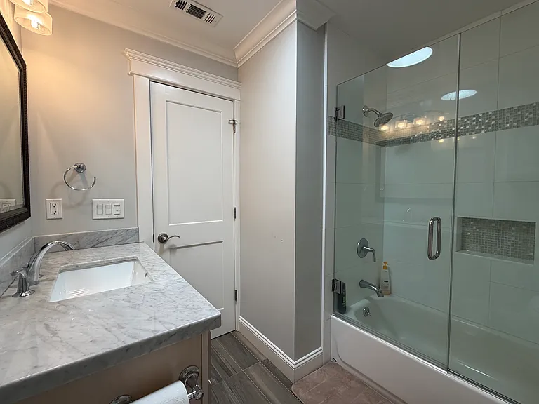 1079 Embarcadero Rd — Photo 7