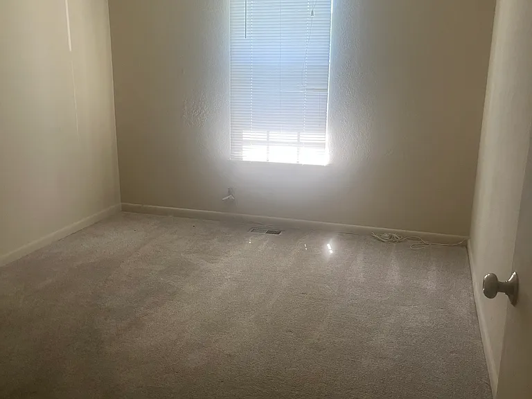 1409 N 24th West Pl — Photo 14