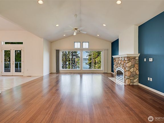 3rd image of 17340 Maple Lane