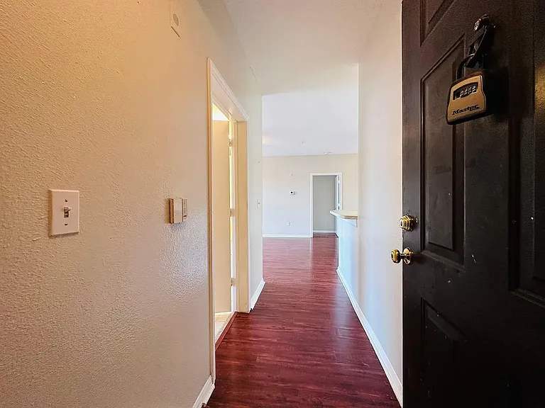 5535 Metrowest Blvd #204 — Photo 3