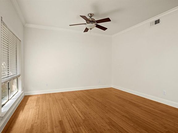 5th image of 1115 Augusta Dr APT 6