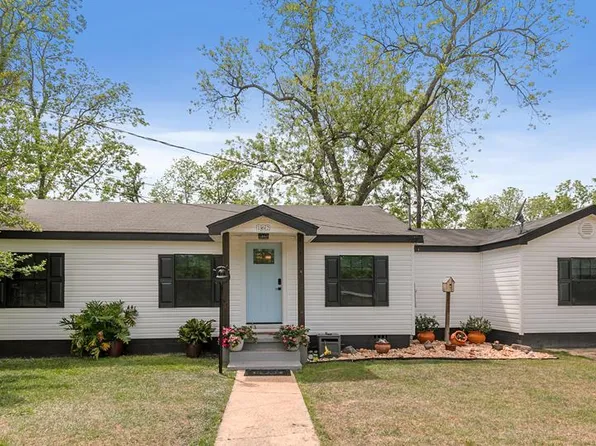 162 Jackson Ave, Slocomb, AL 36375