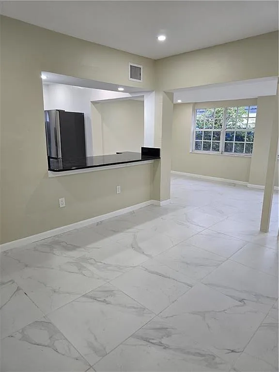 4 bed, 2.0 bath, 1238 sqft, $4,500 — Photo 1