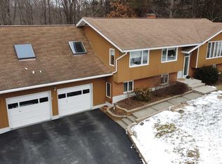 17 Fishkill Creek Rd, Hopewell Junction, NY 12533