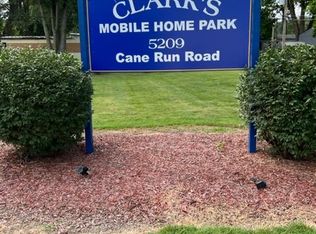 2829 Clark Run Rd, Louisville, KY 40216