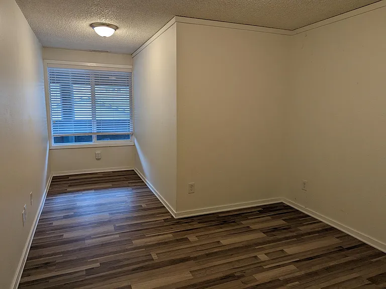 15620 NE Woodinville Duvall Pl #2 — Photo 9