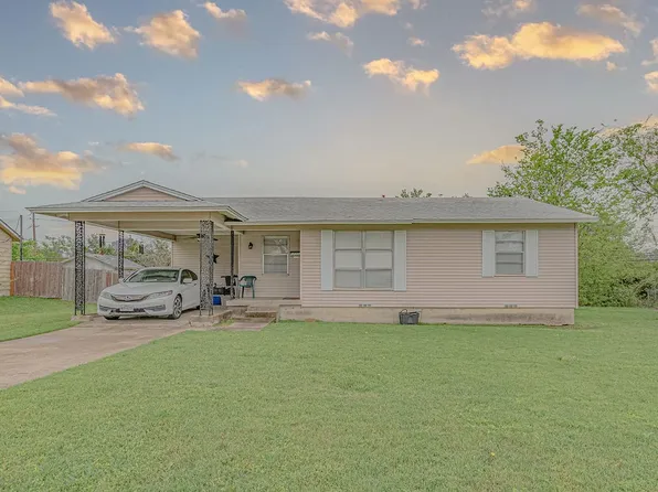 12332 Hallum St, Dallas, TX 75243