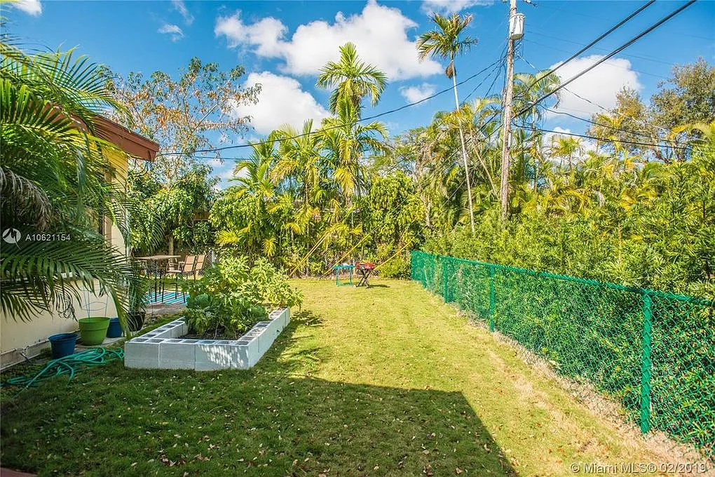 4 bed, 1897 sqft, $6,500 — Photo 3