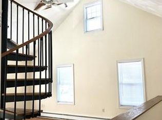 15 N Main St #2, Middleton, MA 01949